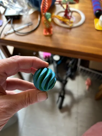 https://makerworld.bblmw.com/makerworld/model/726216/657597/ratings/1c98d250-3911-11f0-bac7-81a39be55176.jpg