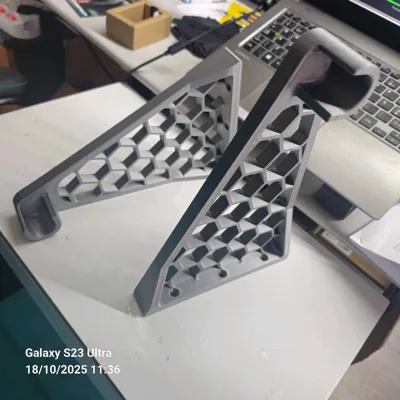 https://makerworld.bblmw.com/makerworld/model/745697/678617/ratings/b384cd70-ac0e-11f0-b364-efb13d1071a7.jpg
