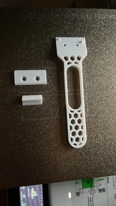 https://makerworld.bblmw.com/makerworld/model/757130/691502/ratings/a4cf10d0-56ad-11f0-a924-db95c8c15781.jpg