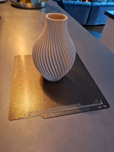 https://makerworld.bblmw.com/makerworld/model/775156/1157406/ratings/a9151e20-67f4-11f0-992f-0f3be27b0c00.jpg