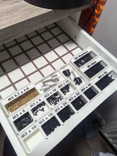 PARAMETRIC GRIDFINITY BIN WITH LABEL - Free 3D Print Model - MakerWorld