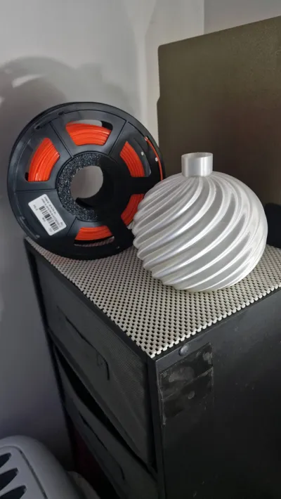 https://makerworld.bblmw.com/makerworld/model/788613/726692/ratings/c1ab8d20-d072-11f0-b3ff-a718962bdea3.jpg