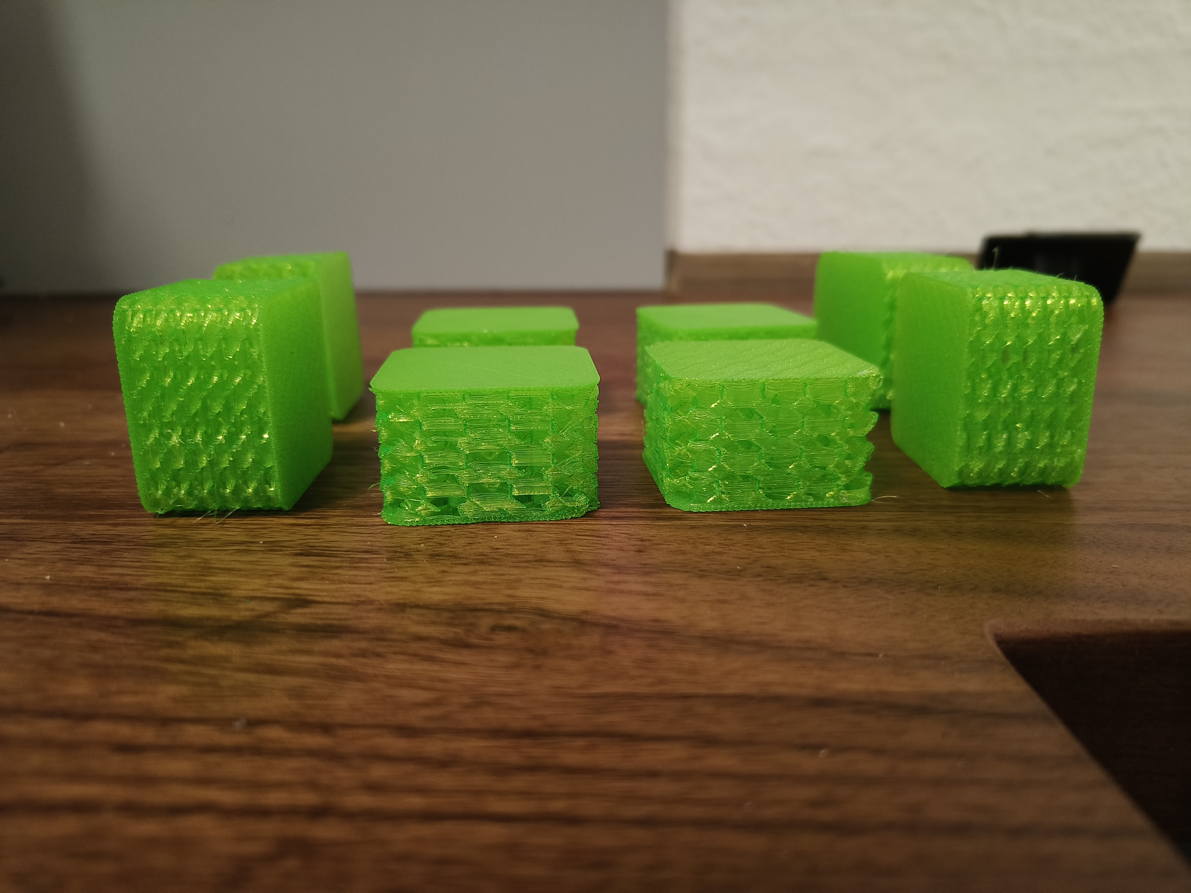Optimized Anti-Vibration Feet for Bambu A1 Mini - Free 3D Print Model -  MakerWorld