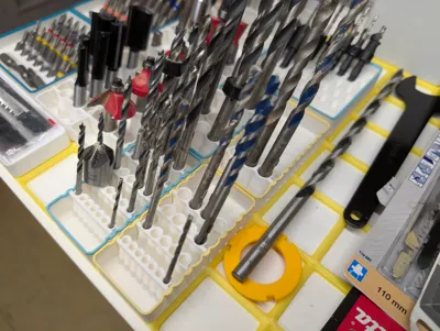 Modular Gridfinity storage for hex bits, 1/8, 1/4, 8mm bits, or small ...