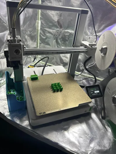 https://makerworld.bblmw.com/makerworld/model/880907/1068198/ratings/74ed2300-293c-11f0-a972-a18c92a3f8ca.jpg