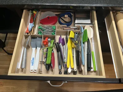 Gridfinity Kitchen Drawer (Parametric) Remixed by Trinitor - MakerWorld