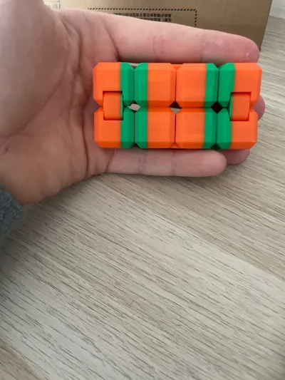 https://makerworld.bblmw.com/makerworld/model/888012/843712/ratings/ff7cbb60-efbc-11f0-815c-fb093fc47535.jpg