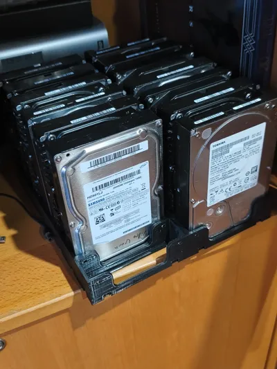 Modular Hard Drive Stand for 3.5" NORMAL Drives - Free 3D Print Model ...