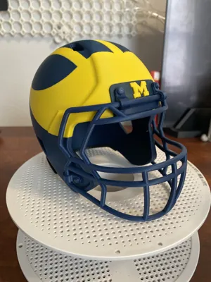 Michigan Wolverines Football Helmet by animuL67 MakerWorld: Download ...