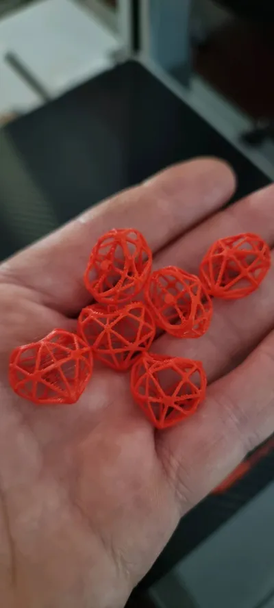 https://makerworld.bblmw.com/makerworld/model/999441/976549/ratings/197a5ee0-1620-11f0-83ef-0b37904785f8.jpg