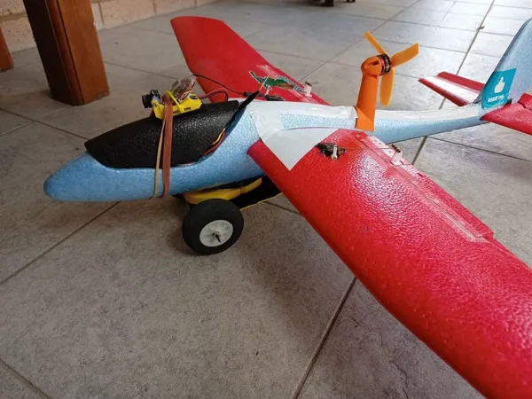 Chariot de décollage pour avion RC