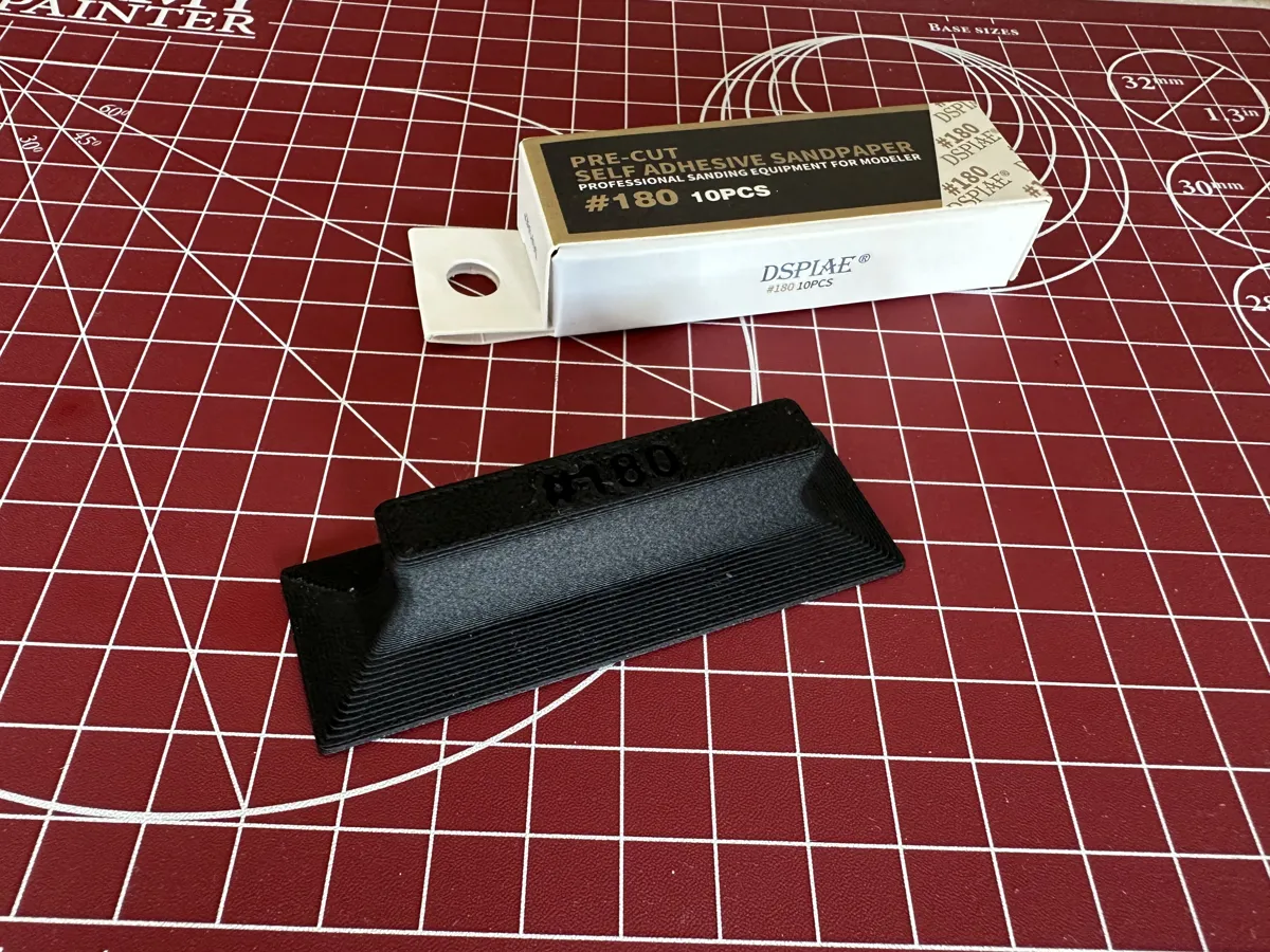 Cale à poncer pour papier abrasif Dspiae
