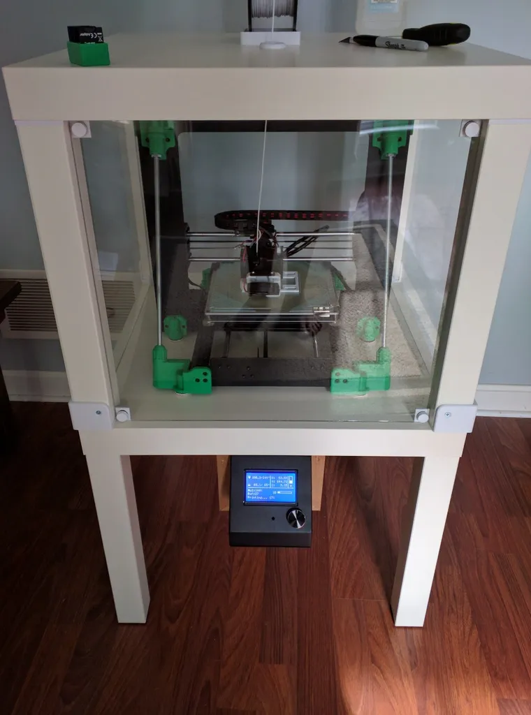 YALE - Yet Another Lack Enclosure
