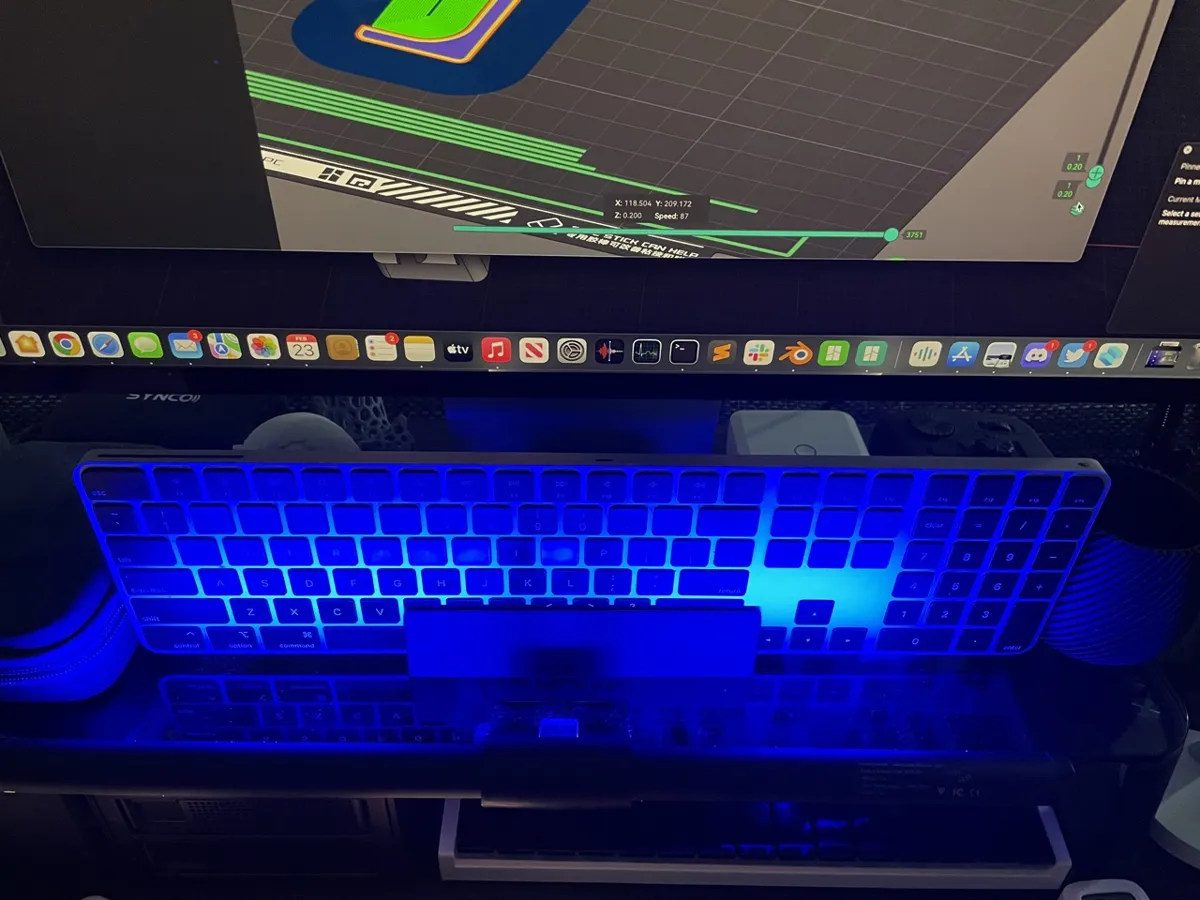 Support clavier pour écran Studio Display
