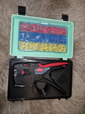 Rugged case for Knipex NexStrip Multitool