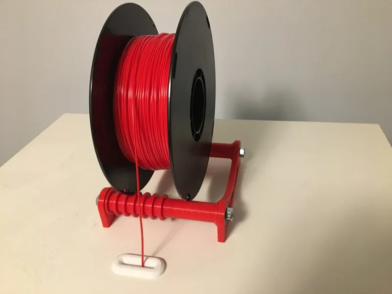 Yet another spool holder