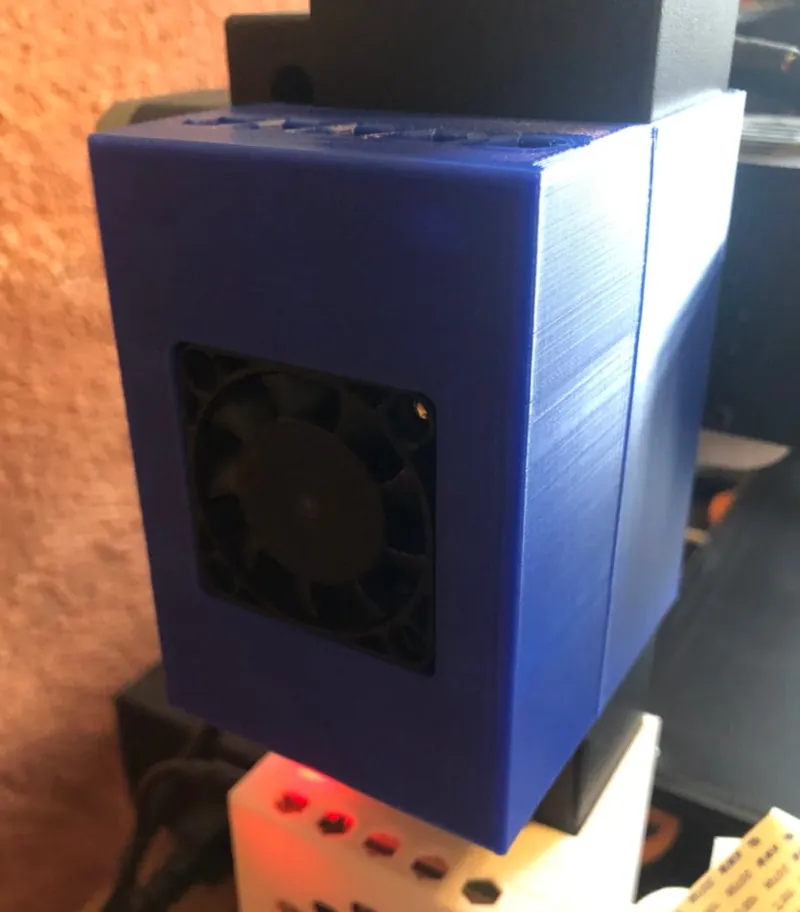 Octopi Raspberry pi 4 b holder whith 40mm Fan for Anycubic I3 MEGA
