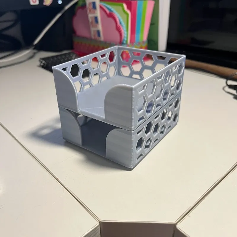 Flash Card Holder Stackable (holds 2.5" x 3" cards)