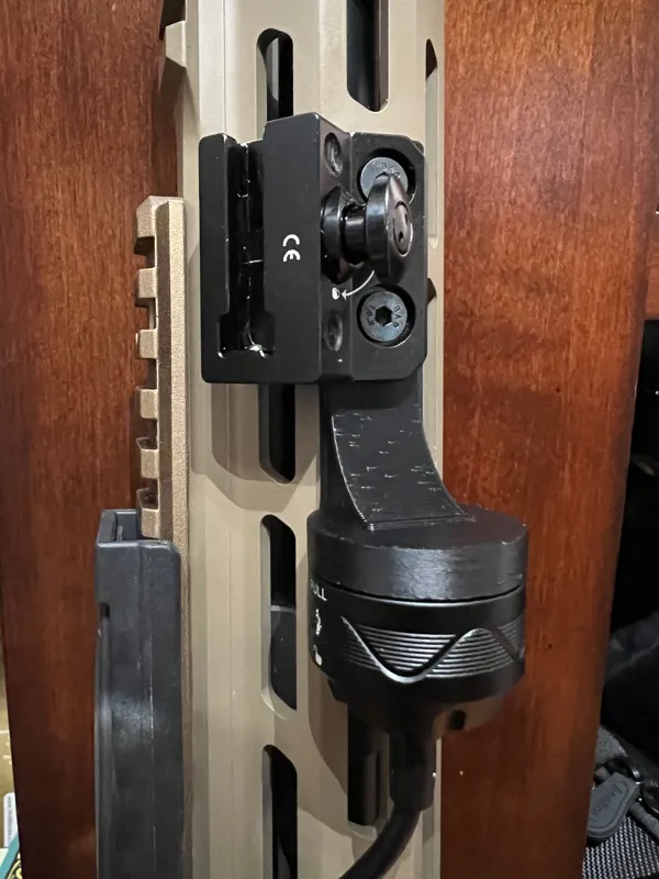 OLight Pressure Switch Tailcap Keeper