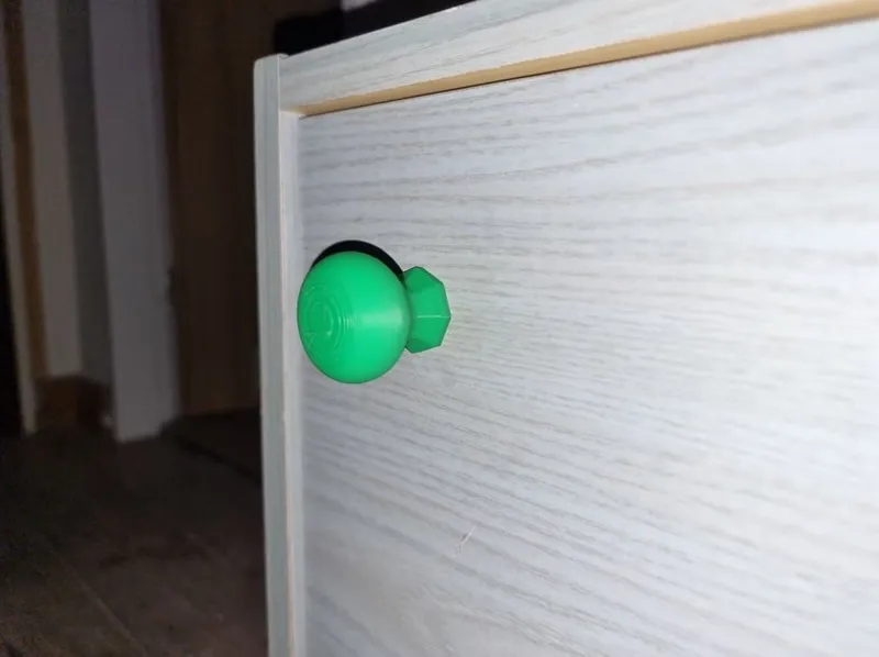 Schrank - Regal - Griff Rund