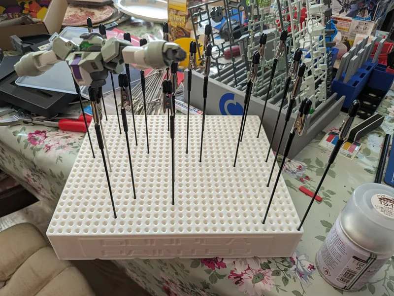Parametric Gunpla Paint Stick/Clip Holder - Gridfinity Refined