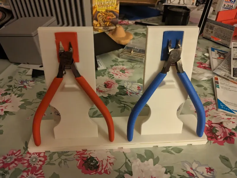 Gunpla Nipper Holder x2 - Gridfinity Refined