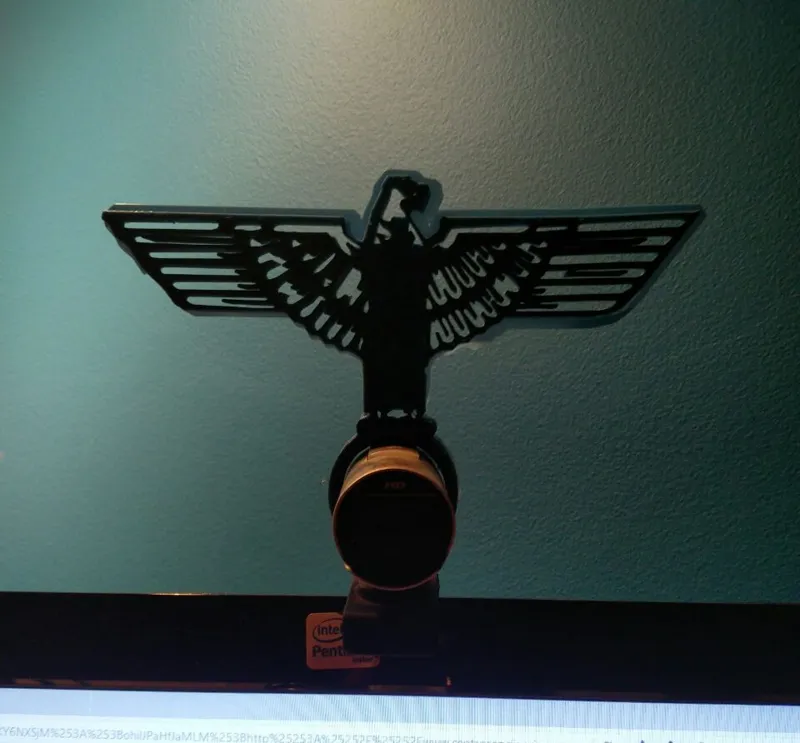 Boy Eagle webcam holder support