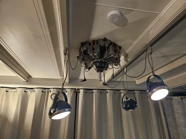 https://makerworld.bblmw.com/makerworld/model/DSM00000000040265/design/2023-12-22_0a312054f2fa.jpg