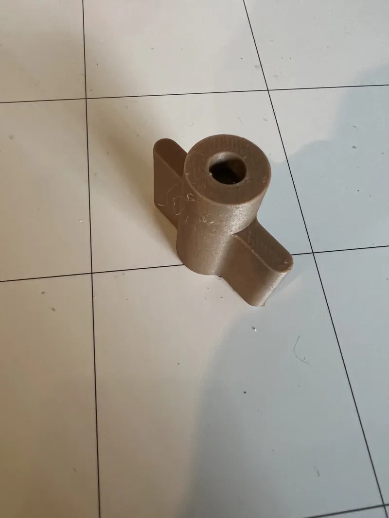 Simple toilet paper pin holder