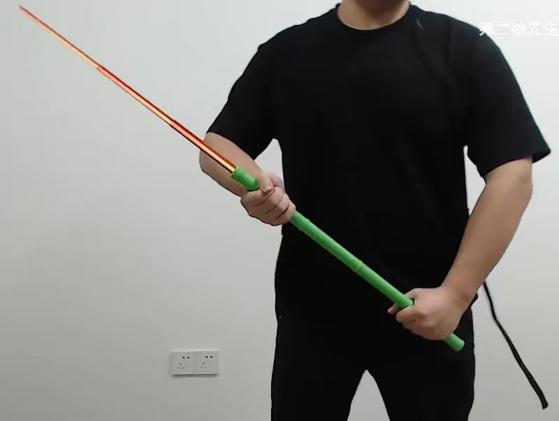 Bamboo flute knife 可吹奏竹笛伸缩刀