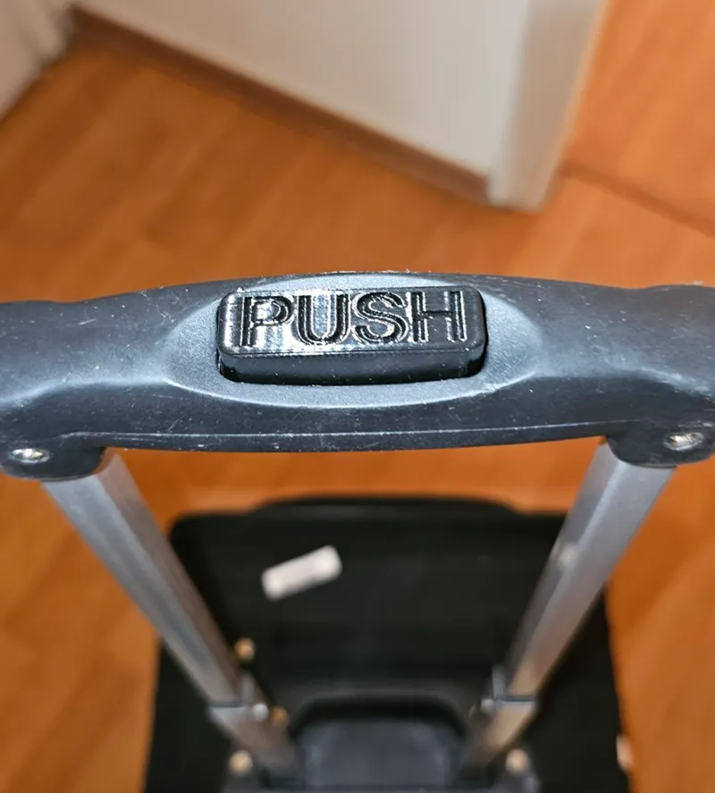 Luggage hadle button replacement