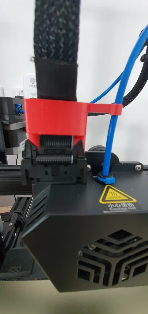 CR6 SE Cable clip Guide with bowden Tube holder V1 stl
