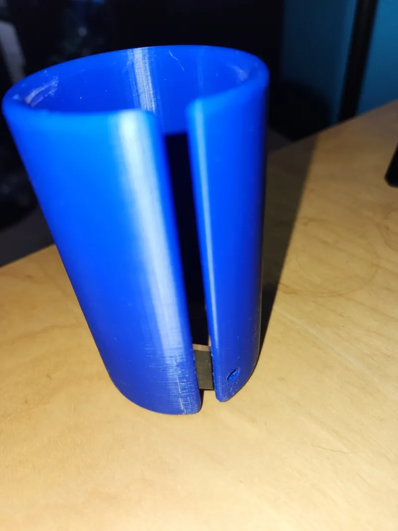 Wrapping paper cutter