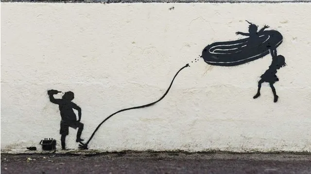Banksy - Rubber Dinghy - Hueforge