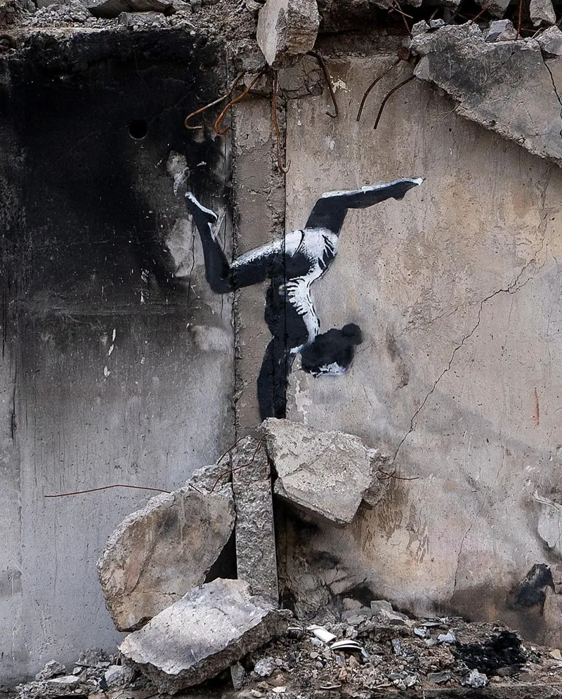 Banksy - Gymnast - Hueforge