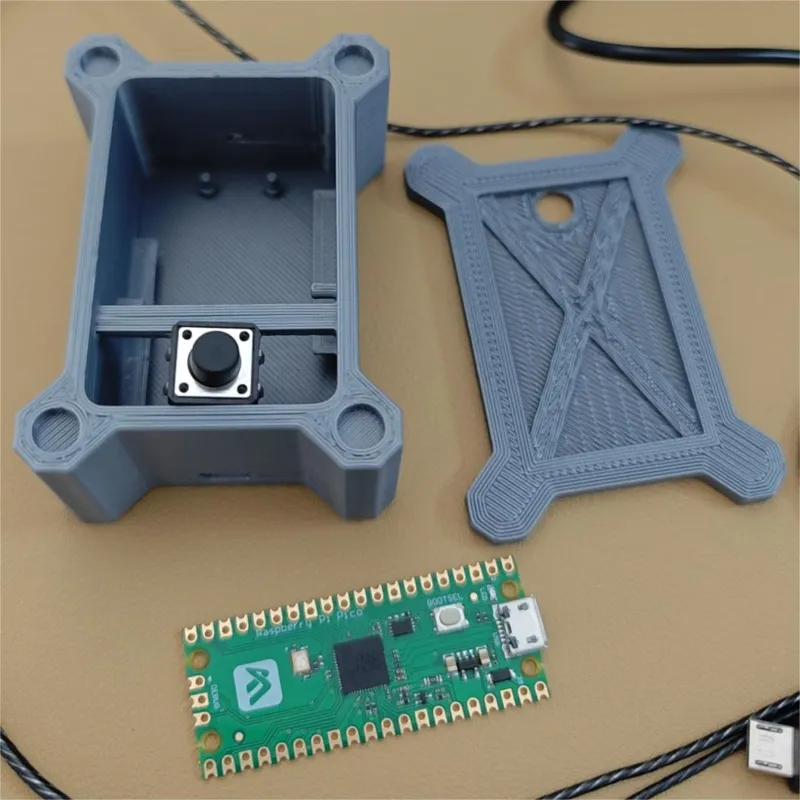 Phone screen monitoring alerts with Pico