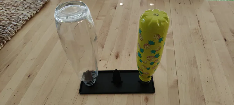 Sodastream and other bottles stand support