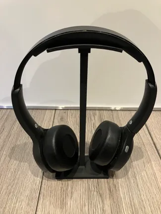 Slim headphone stand