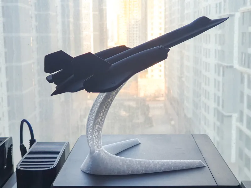 Stand for SR-71 Blackbird
