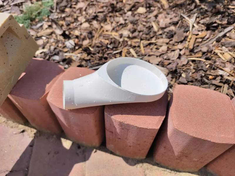 Flat drain for ACO drainage trough