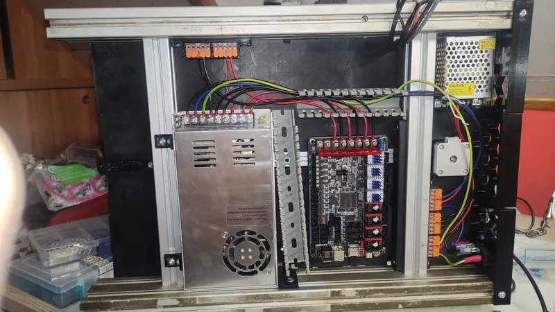 power supply brackets for Voron Switchwir - držáky pro zdroj pro Voron Switchwir