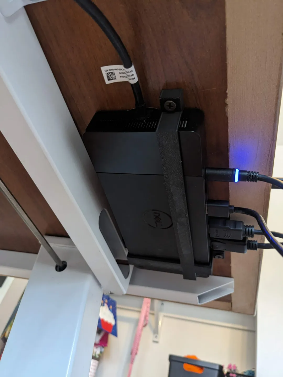 Support sous bureau pour dock Dell USB-C et hub Startech