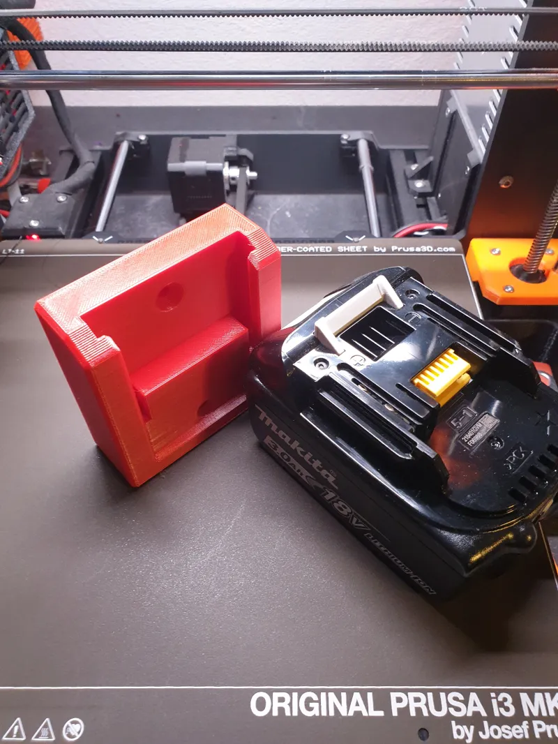 Battery Holder for Makita (wall mounted) 