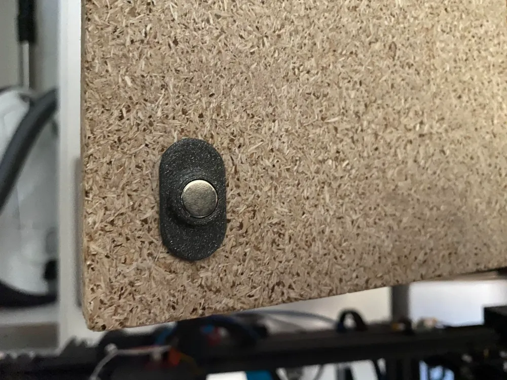 Magnet Fitting Magnet Fitting for closet/cupboard door - Free 3D Print Model - MakerWorld