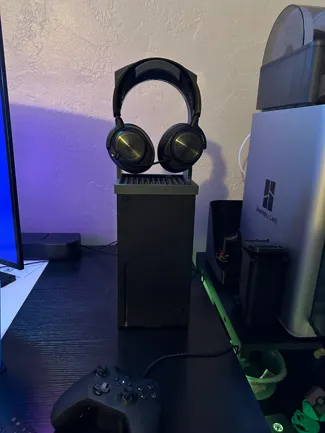 XBOX X headphone mount