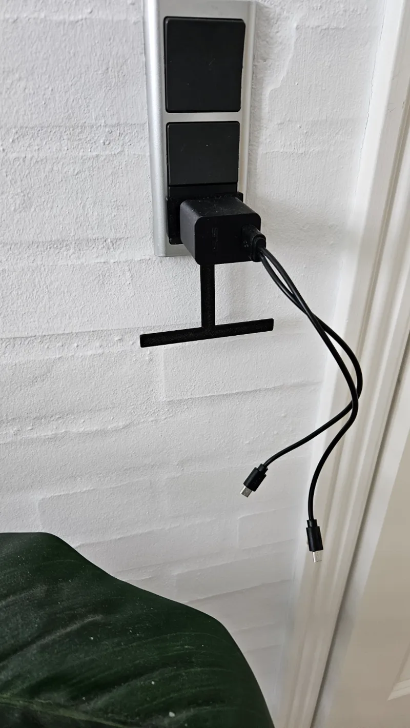 Device mount for double charging