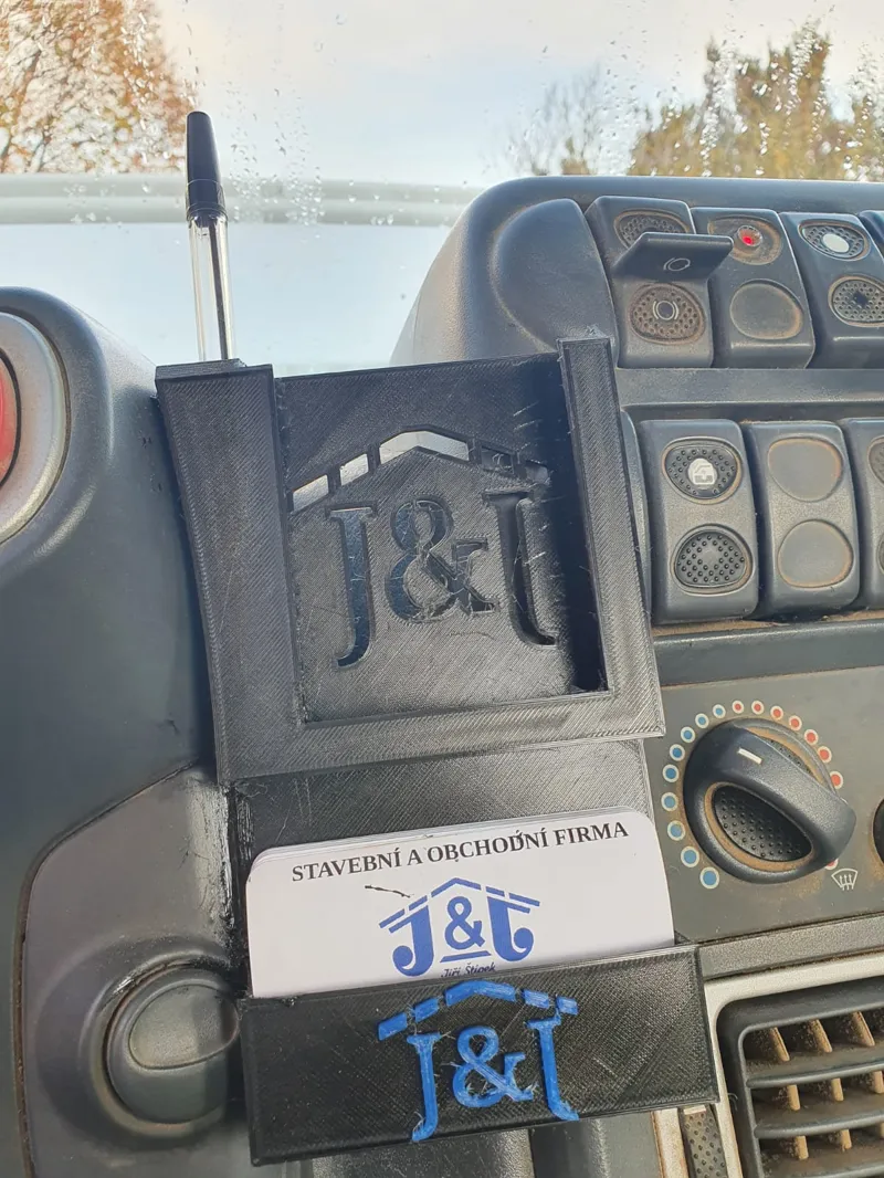 Iveco phone holder, pencils and business cards