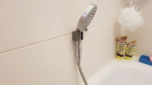 Support de pommeau de douche