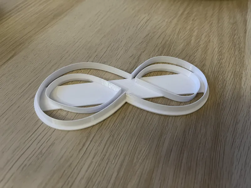 Nekonečno / Infinyty