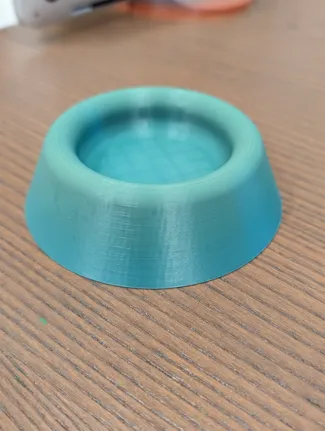 Food bowl for small animals